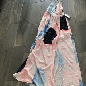 Halter style boutique dress. Maxi/flowy size small